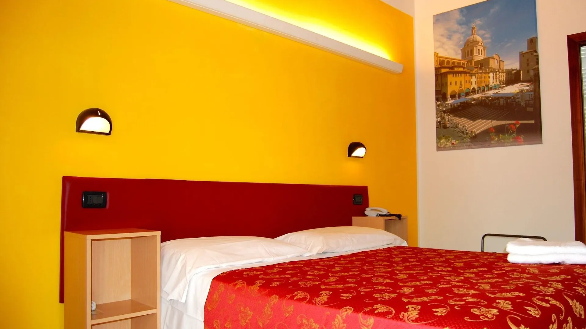 Antico Residence Mantova 3*,